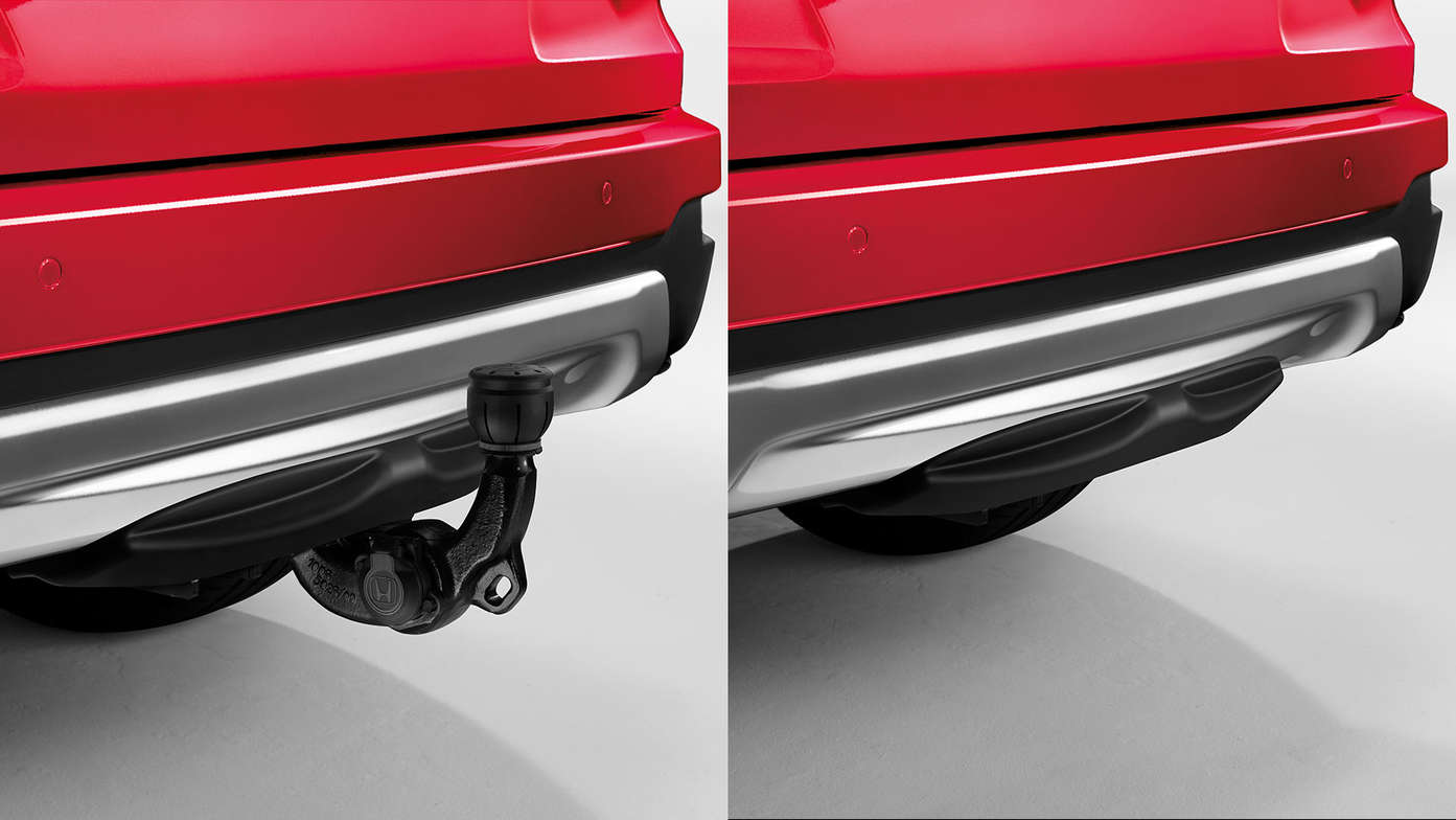 Zadný záber na zasúvateľné ťažné zariadenie s 13-kolíkovým pripojením prívesu modelu CR-V Hybrid.